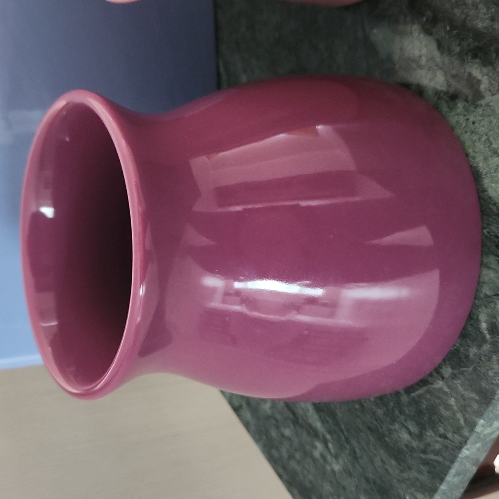 Unique vases - Picture 3 of 4